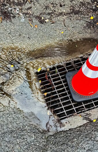 https://blockeddrainshighwycombe.com.au/uploads/2025/07/stormwater-drains-60987.jpg